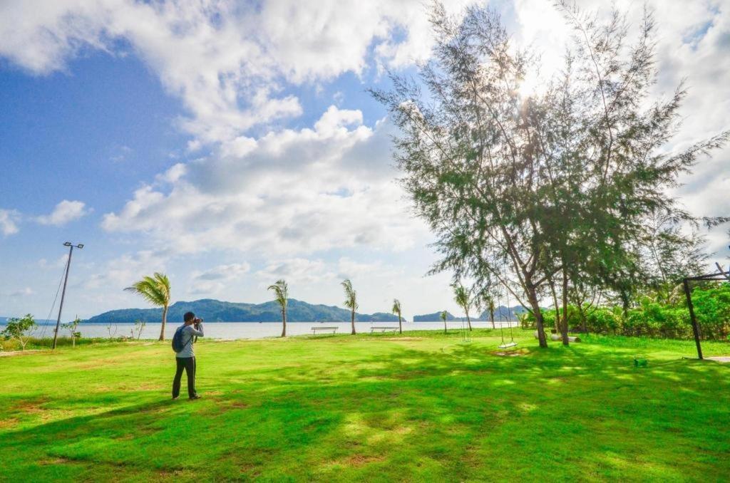 Seesea Resort Satun Extérieur photo