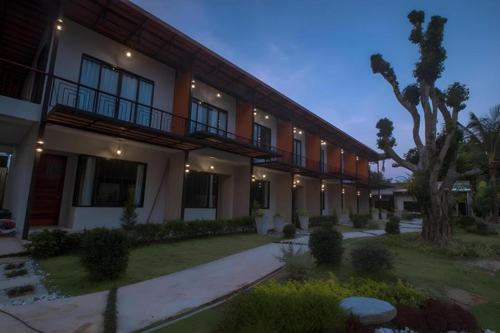 Seesea Resort Satun Extérieur photo